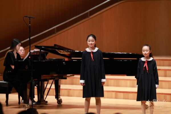 潍坊铜覆钢绞线价格 “你我同在”：共谱一曲跨越代际的乐章